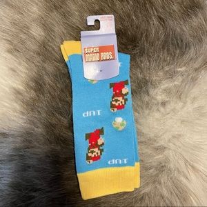 NWT Super Mario Bros. 1 Up Life Mario Adult Crew Socks